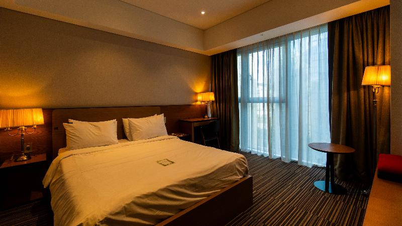 Incheon Airport Global Hotel & Suites image