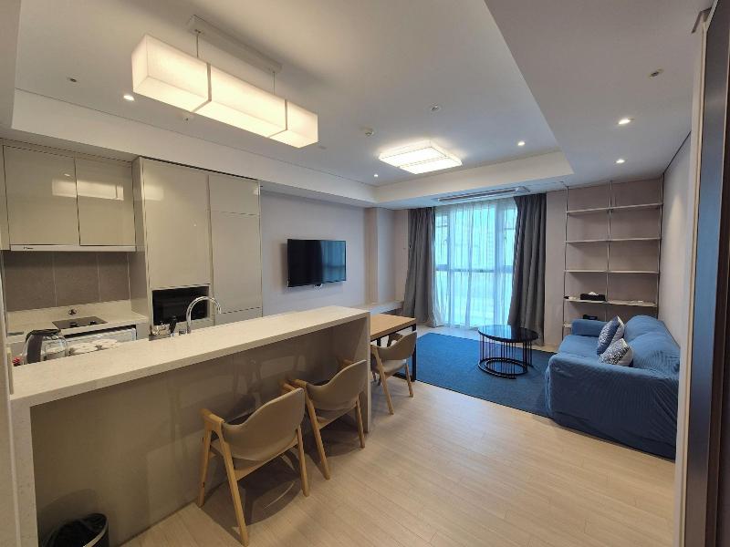 Incheon Airport Global Hotel & Suites image