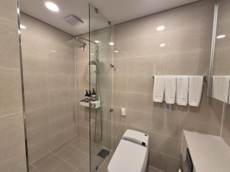 Incheon Airport Global Hotel & Suites image