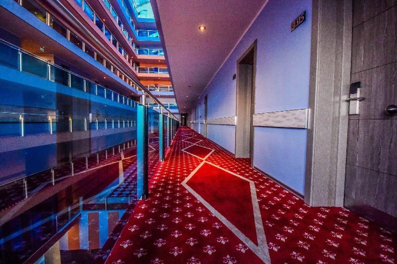 Hotel Plaza Oran image