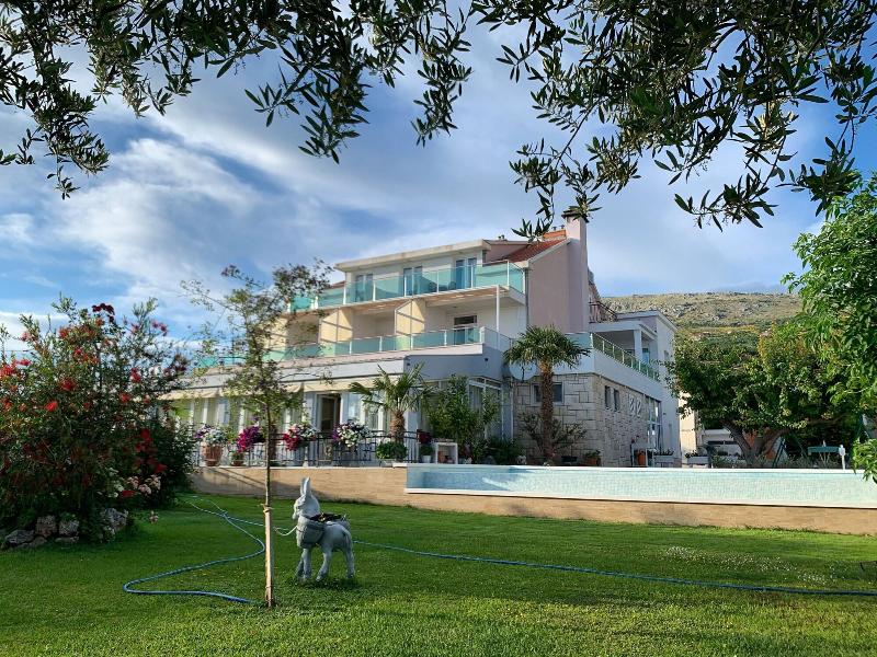Villa Pitomcia Adults Only image