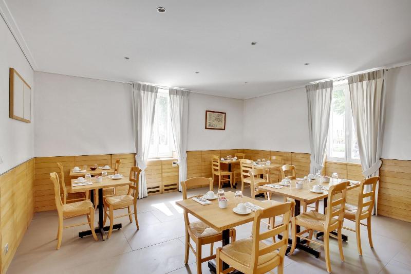 Logis De Valandraud image