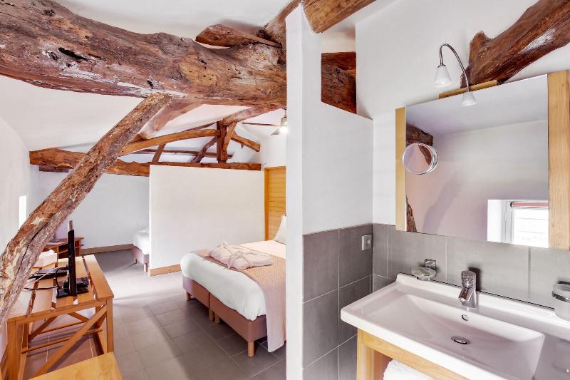 Logis De Valandraud image