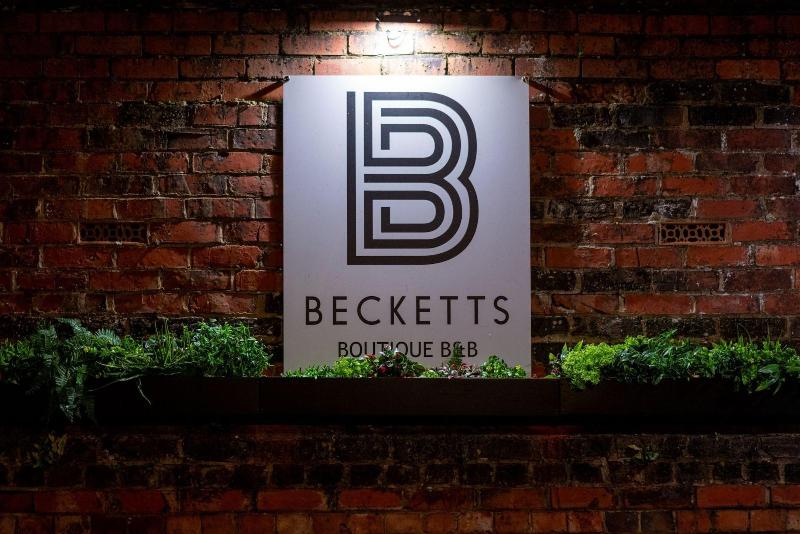 Becketts Southsea image