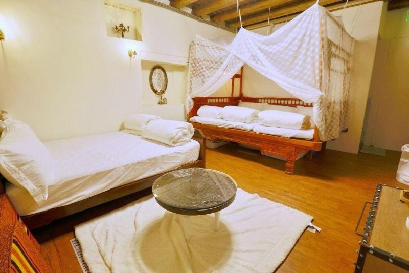 Moon House Tainan image