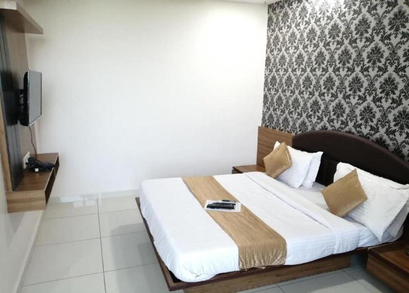 Hotel Shiv Inn image