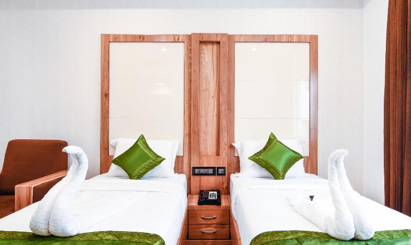 Treebo Vinayak Inn image