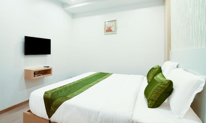 Treebo Vinayak Inn image