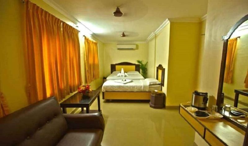 Treebo Vinayak Inn image