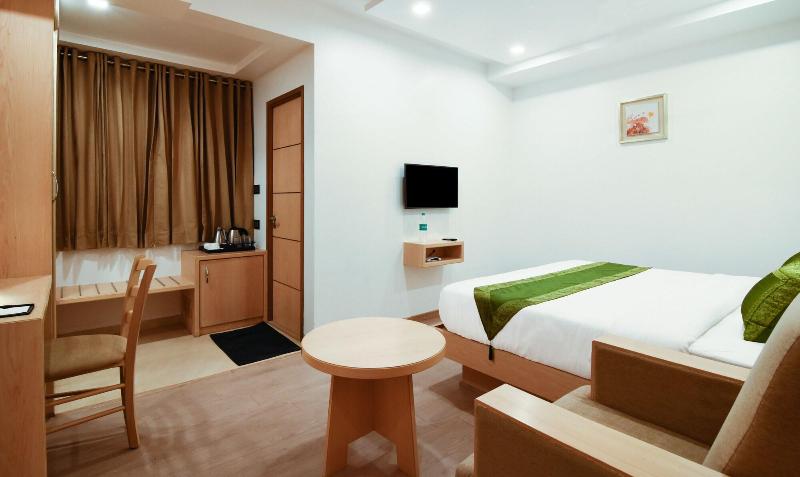 Treebo Vinayak Inn image