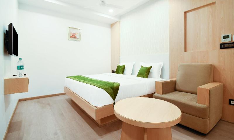 Treebo Vinayak Inn image