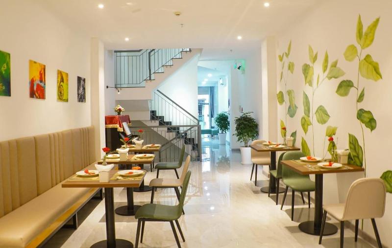 Piano Hotel image