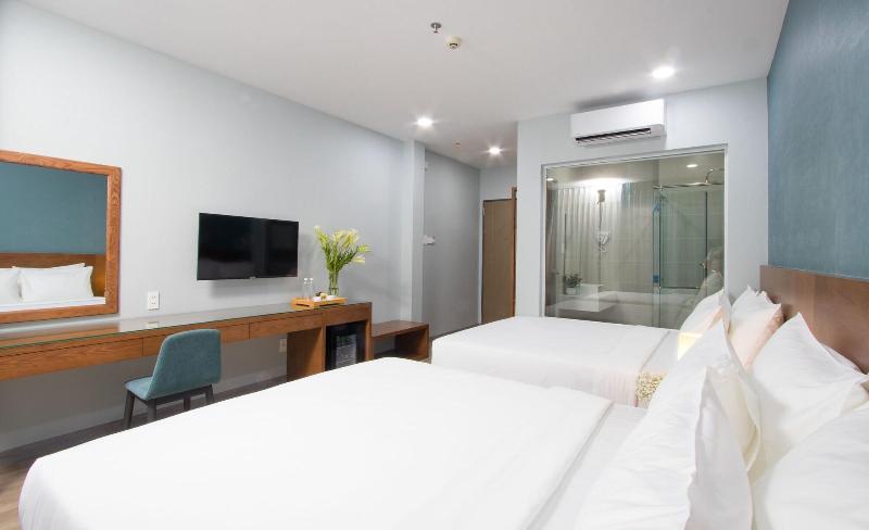 Piano Hotel image