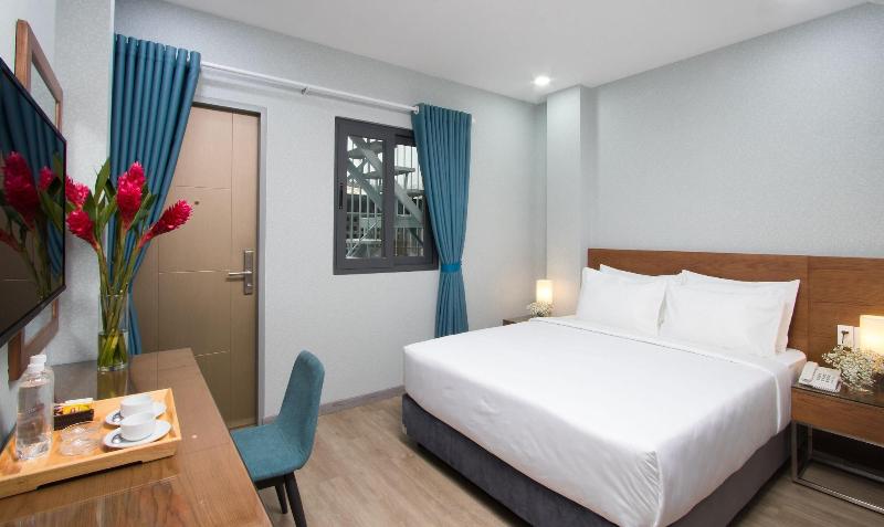 Piano Hotel image