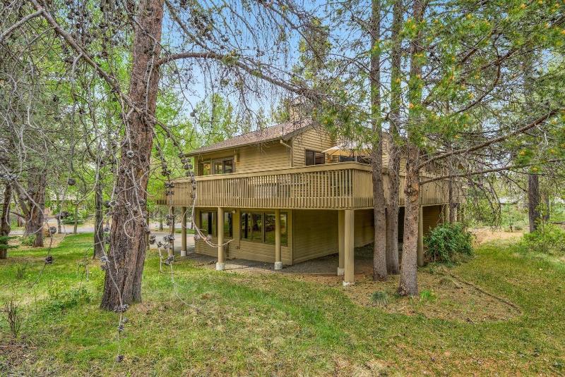 Tan Oak Lane 37 image