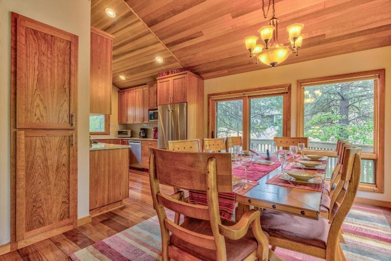 Tan Oak Lane 37 image