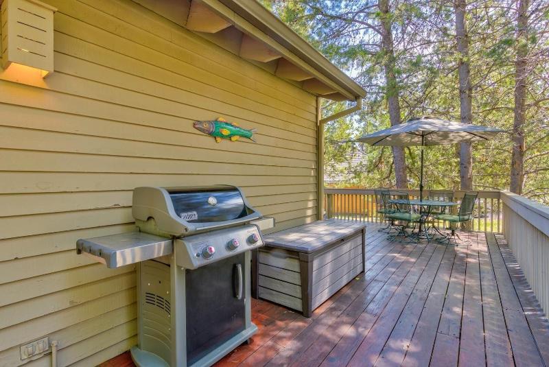 Tan Oak Lane 37 image