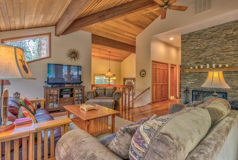 Tan Oak Lane 37 image