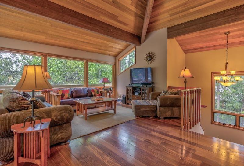 Tan Oak Lane 37 image