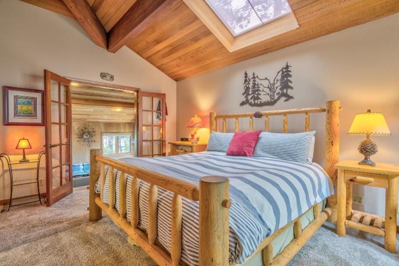Tan Oak Lane 37 image