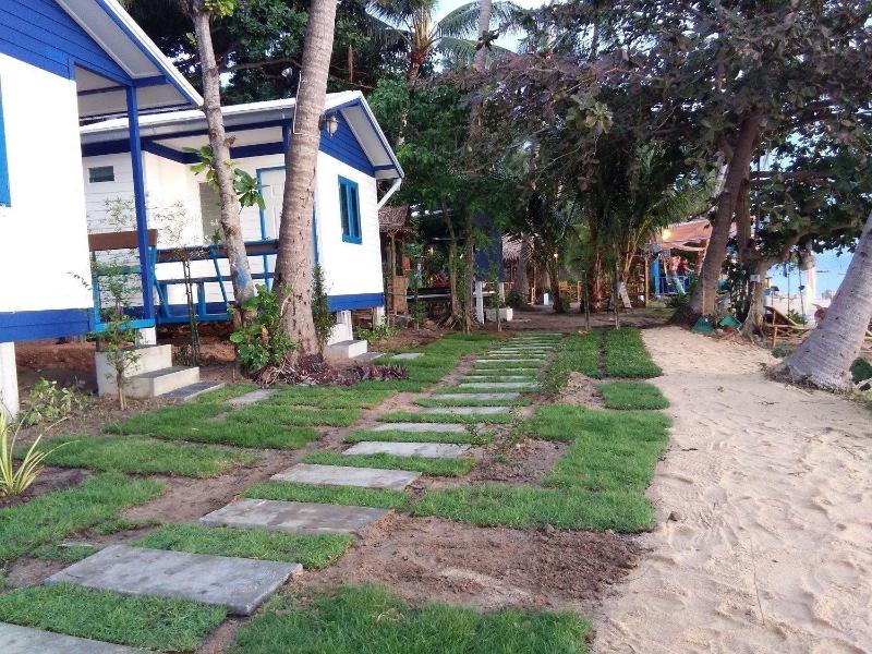 I Talay Beach Bar Cottage Taling Ngam image