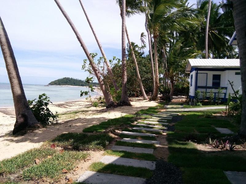 I Talay Beach Bar Cottage Taling Ngam image