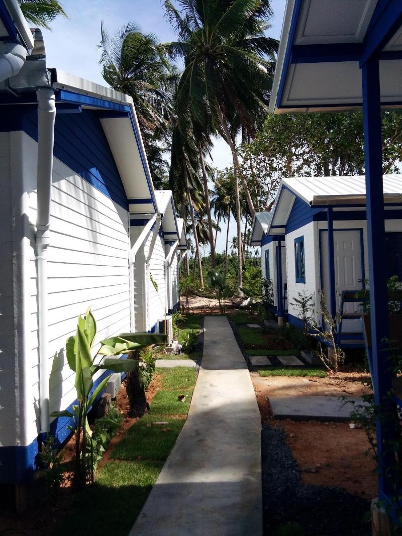 I Talay Beach Bar Cottage Taling Ngam image