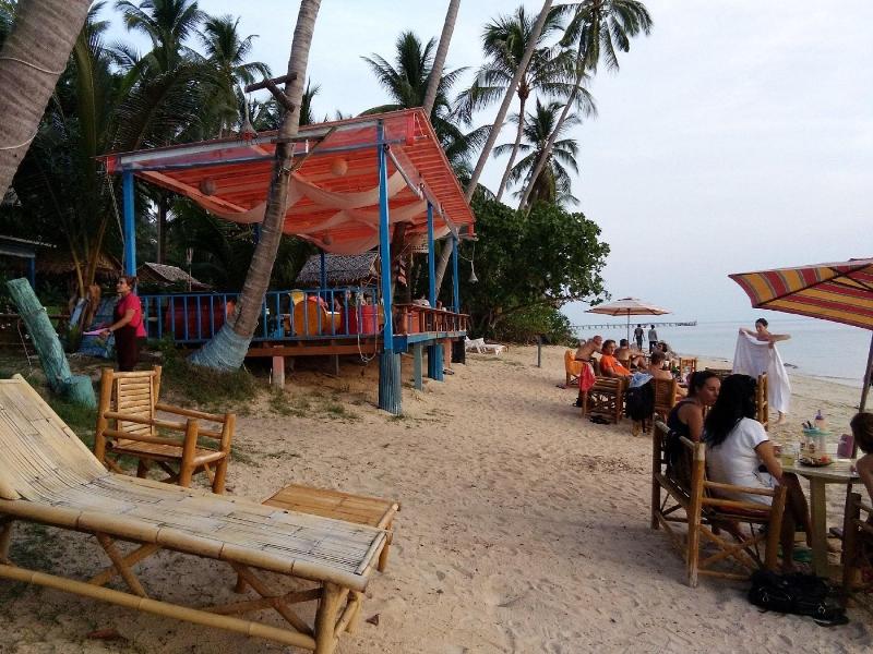I Talay Beach Bar Cottage Taling Ngam image