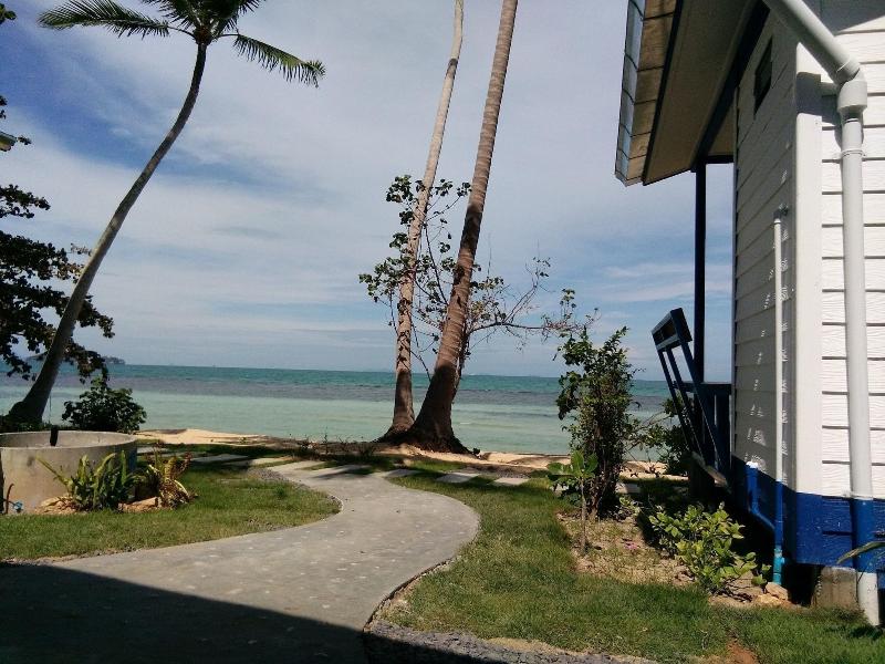 I Talay Beach Bar Cottage Taling Ngam image