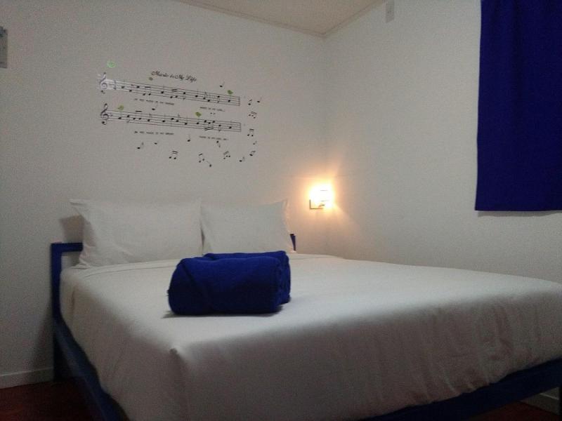 I Talay Beach Bar Cottage Taling Ngam image