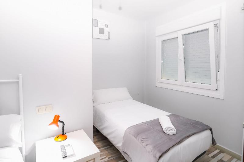 Pension Caldas image