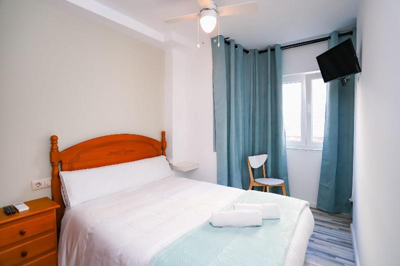 Pension Caldas image