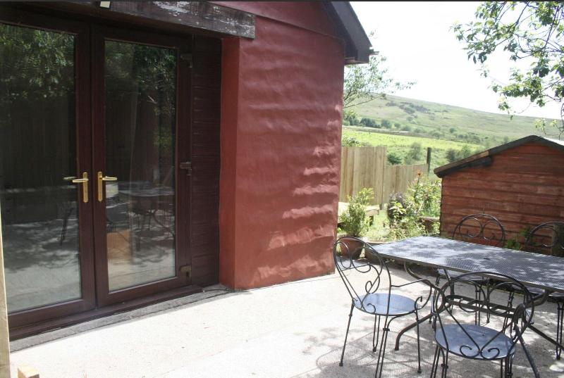 The Nook Farm Park Stay With Hot Tub Bbq Fire Pit image