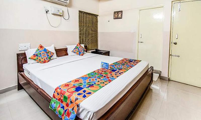 Fabhotel Aditya Yatri Nivas image