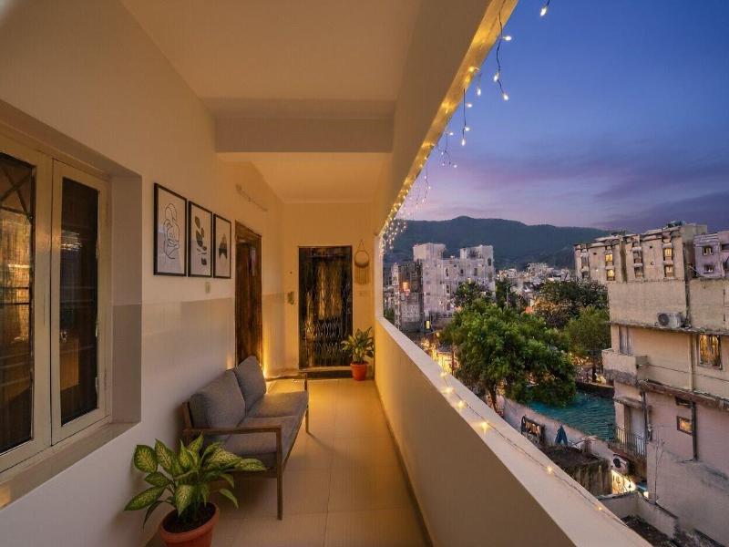 Fabhotel Aditya Yatri Nivas image