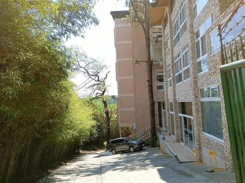 Grand View Residences Near Burnham Park image