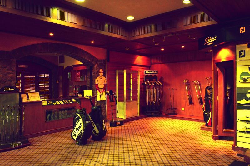 Aveda Suites At Aamby Valley City image