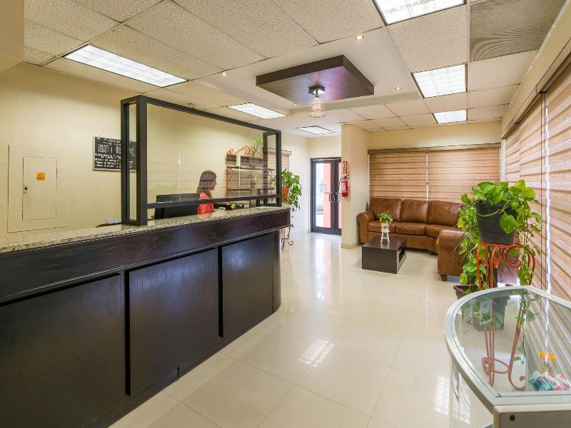 Hotel Sntenario image