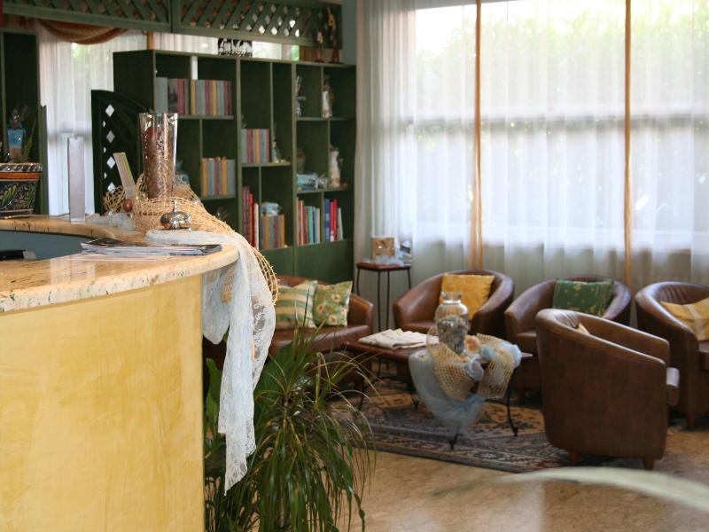 Hotel Diamante image