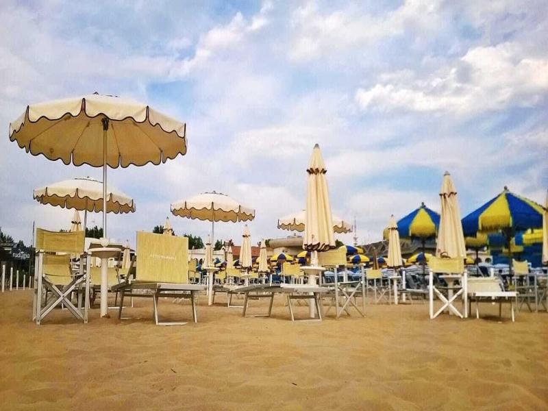 Hotel Diamante image