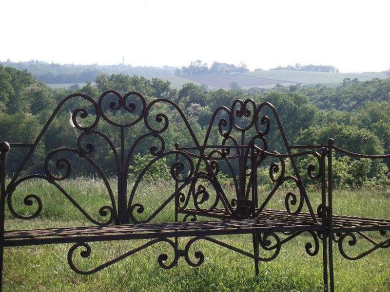 Domaine De L Espelette image