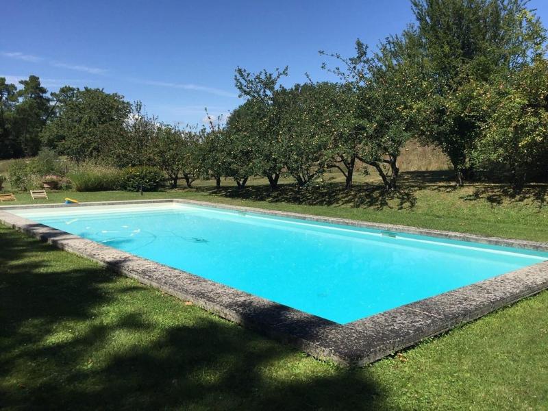 Domaine De L Espelette image