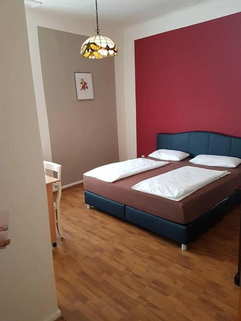 Rheinischer Hof Leverkusen image