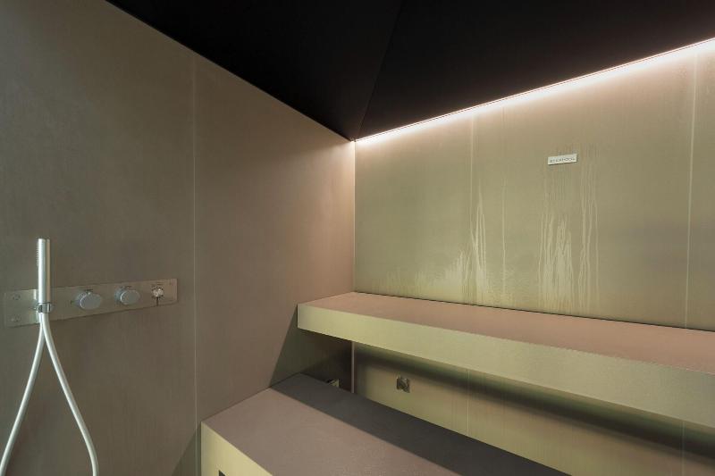 Active Alm Hotel image