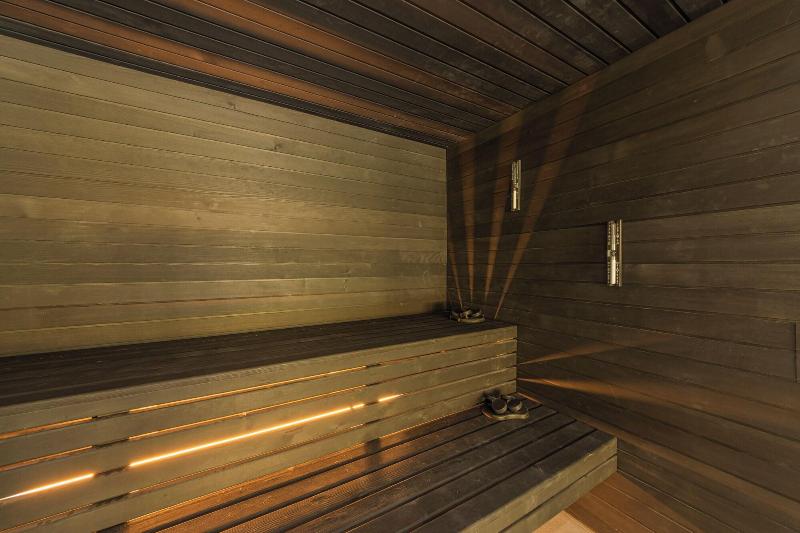 Active Alm Hotel image