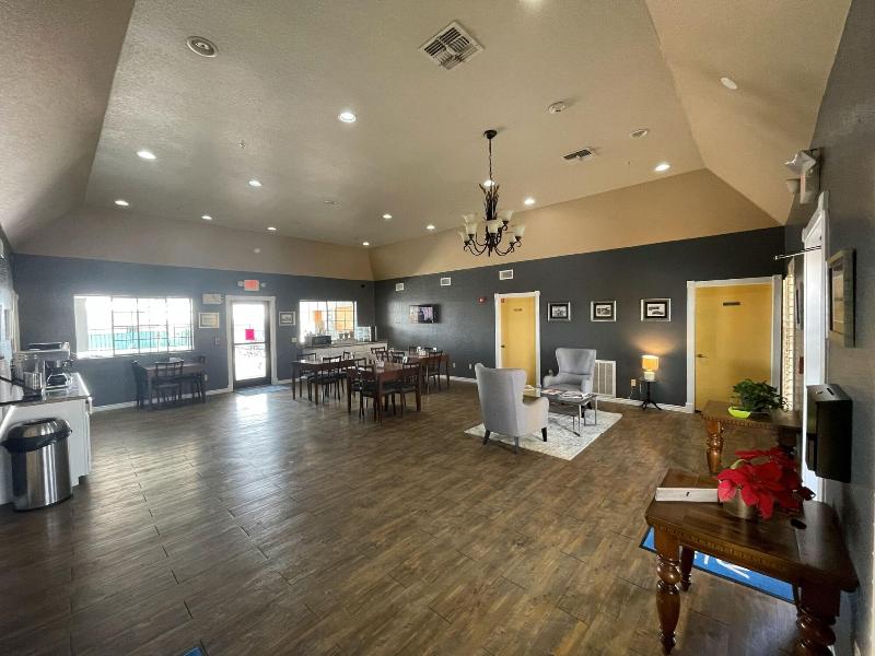 Kenedy Inn Suites