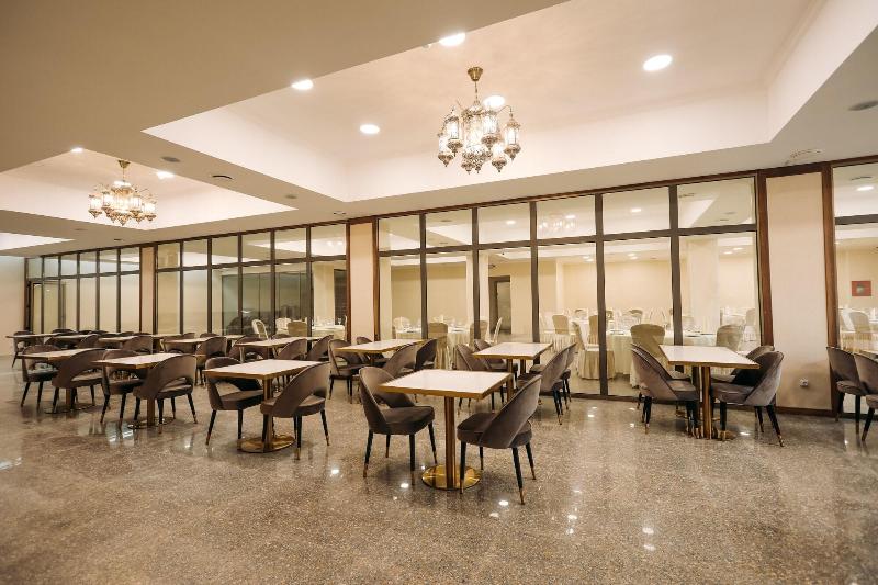 Jannat Regency Jalal Abad — restaurant