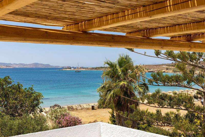 Omilos Beachfront House image