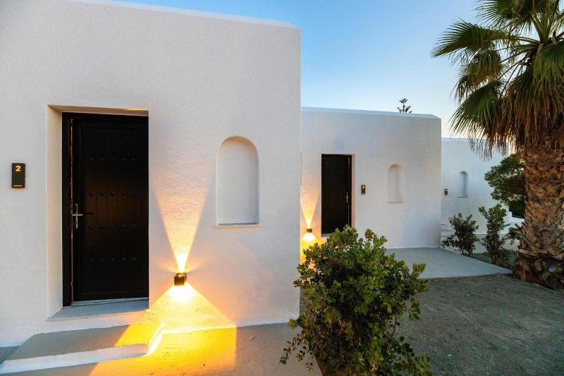 Omilos Beachfront House image