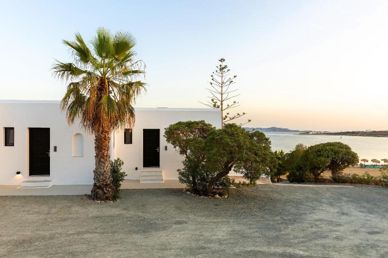 Omilos Beachfront House image